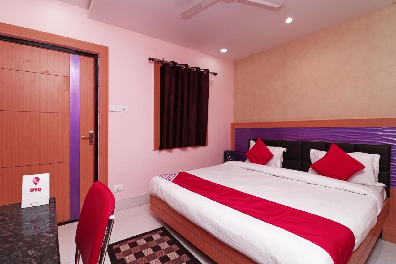 Capital O Hotel Sapphire Inn Gorakhpur Extérieur photo