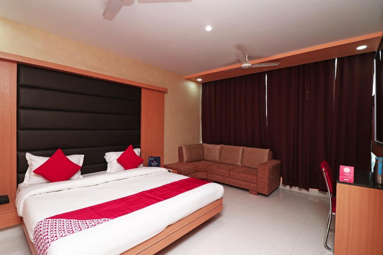 Capital O Hotel Sapphire Inn Gorakhpur Extérieur photo