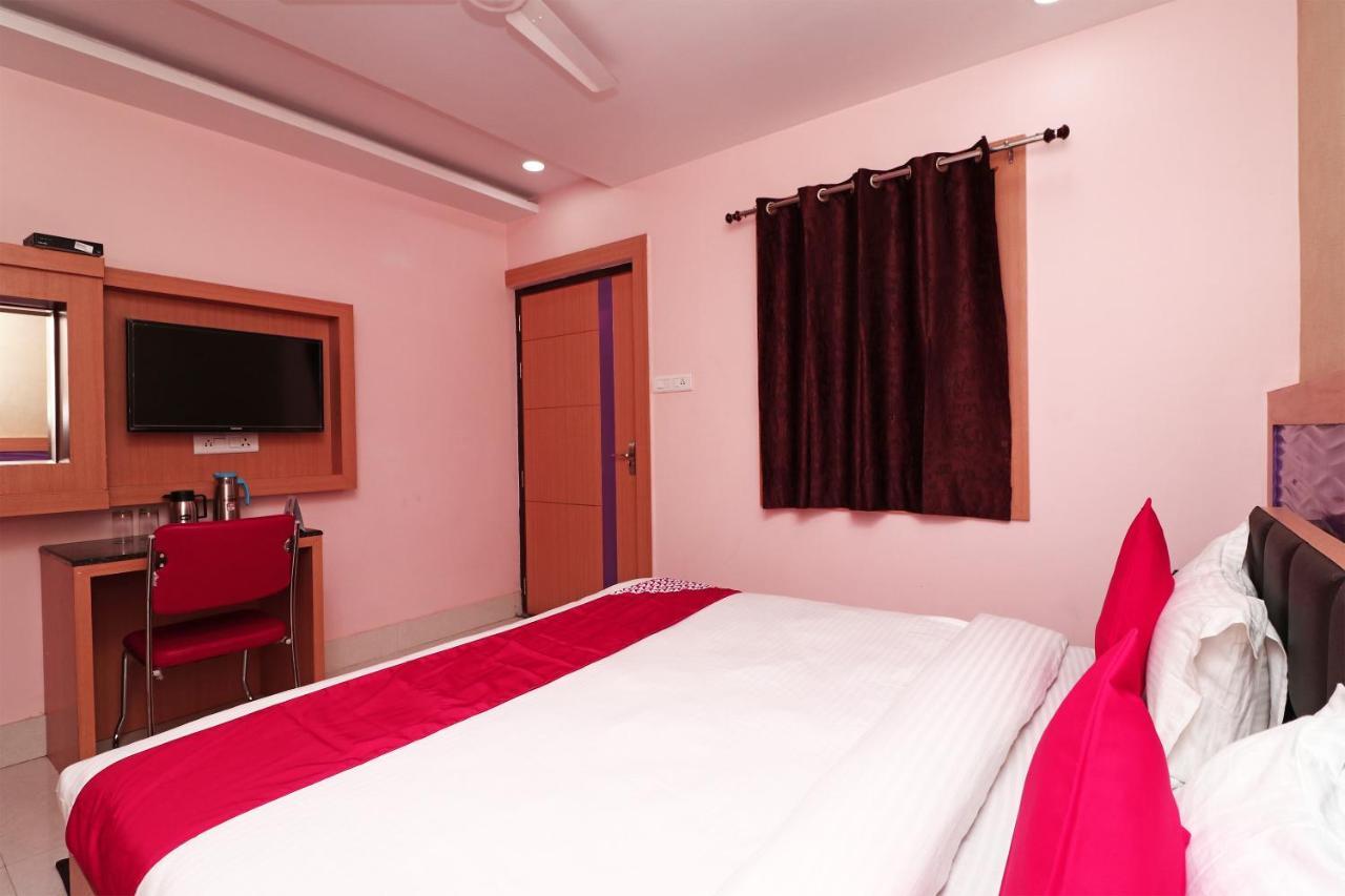 Capital O Hotel Sapphire Inn Gorakhpur Extérieur photo